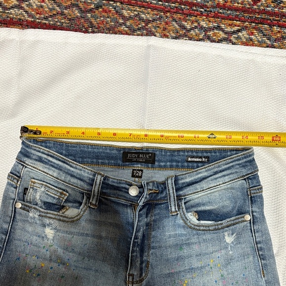 Judy Blue Light Wash Distressed Skinny Jeans - Picture 12 of 15